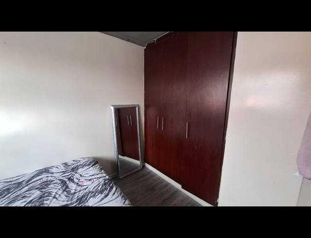 3 BEDROOM FREEHOLD FOR SALE IN WOODLANDS